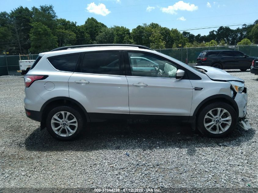 2018 FORD ESCAPE SE - 1FMCU9GD4JUD27666