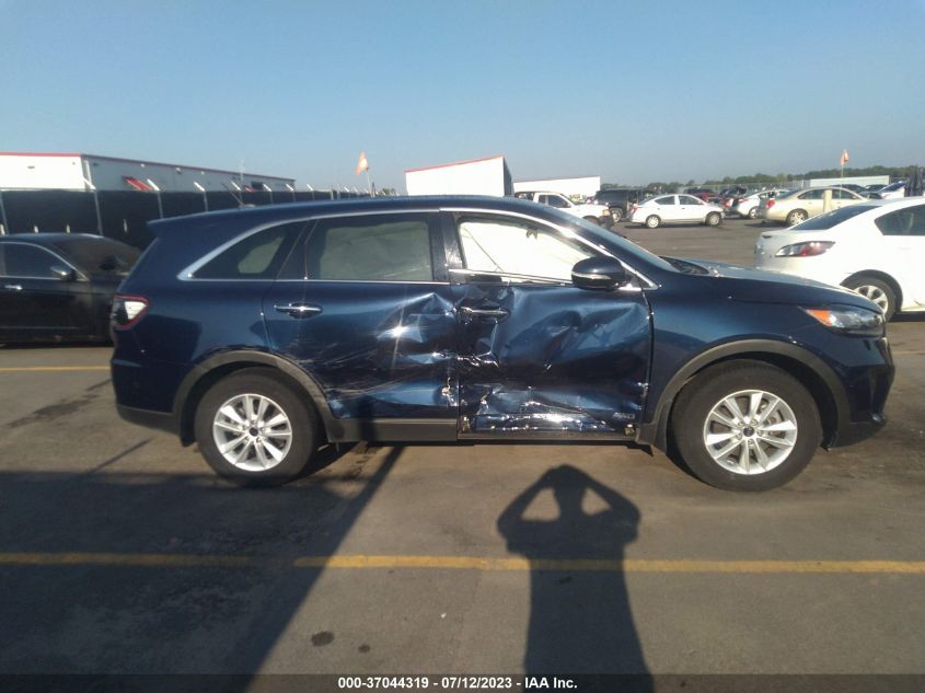 2019 KIA SORENTO LX - 5XYPGDA39KG529390