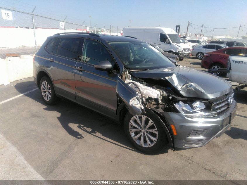 2018 VOLKSWAGEN TIGUAN S - 3VV1B7AX4JM112156