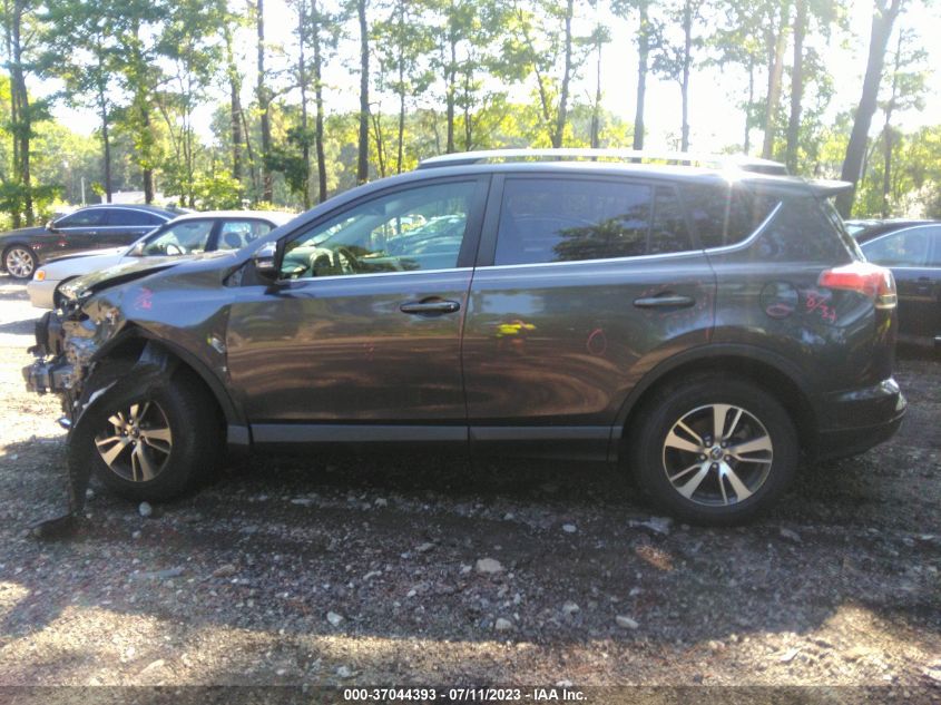 2017 TOYOTA RAV4 XLE - JTMWFREV2HJ705471