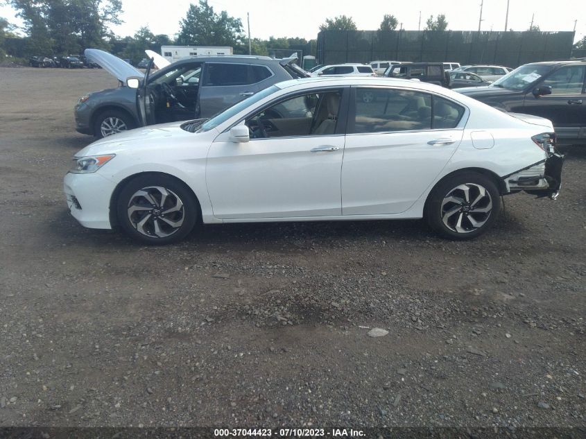 2016 HONDA ACCORD SEDAN EX - 1HGCR2F72GA205697
