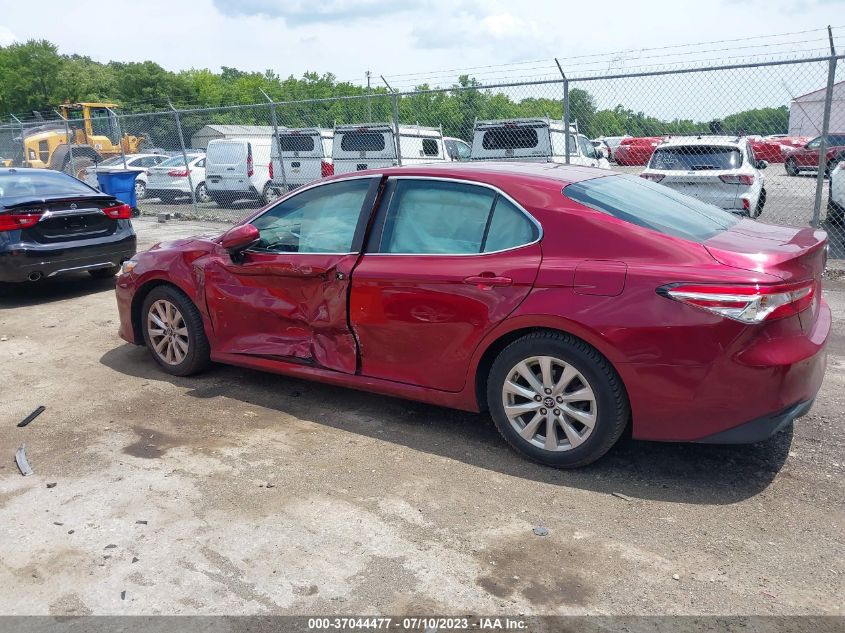 2018 TOYOTA CAMRY L/LE/XLE/SE/XSE - 4T1B11HK4JU552902