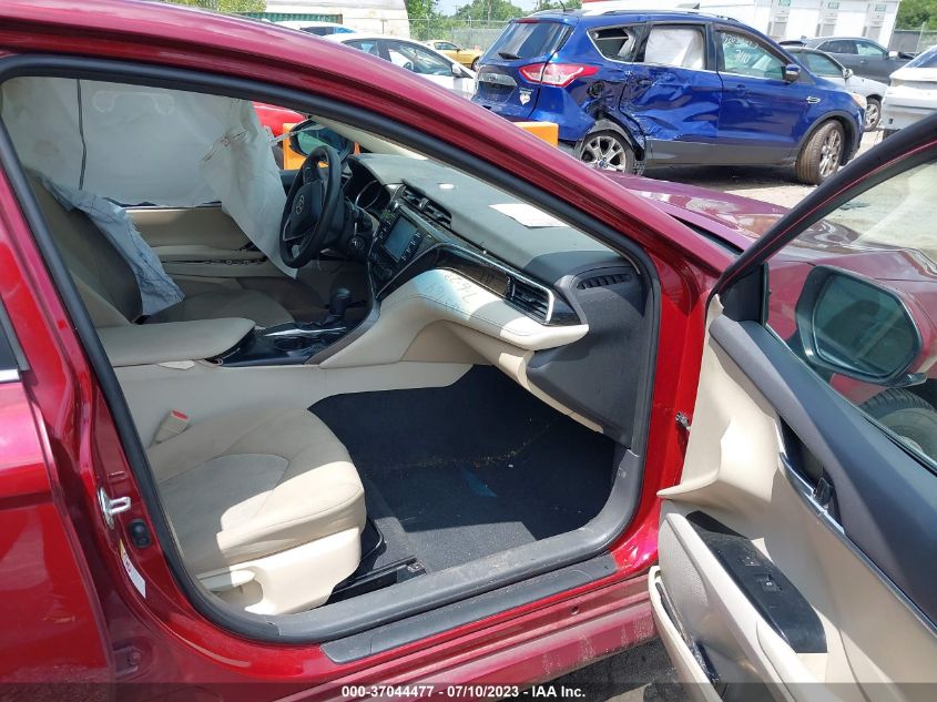 2018 TOYOTA CAMRY L/LE/XLE/SE/XSE - 4T1B11HK4JU552902