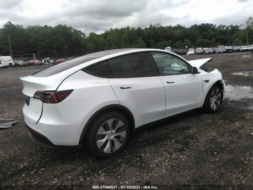 2023 TESLA MODEL Y LONG RANGE - 7SAYGDEE0PF802492