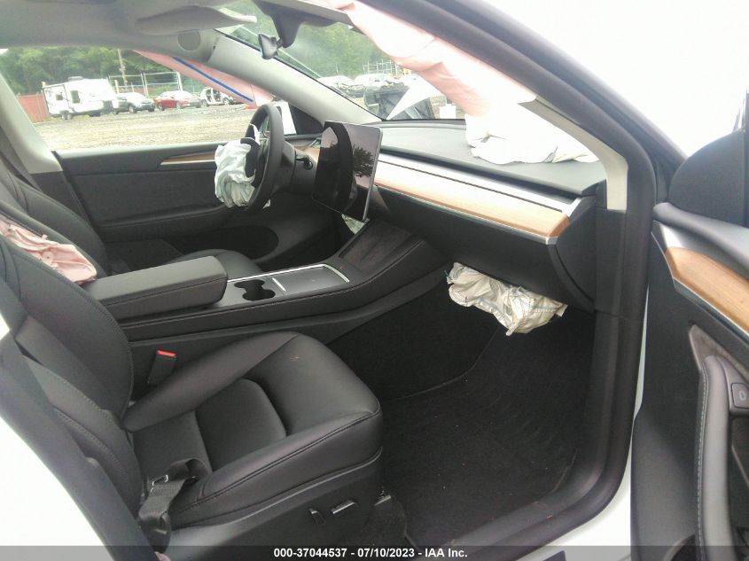 2023 TESLA MODEL Y LONG RANGE - 7SAYGDEE0PF802492