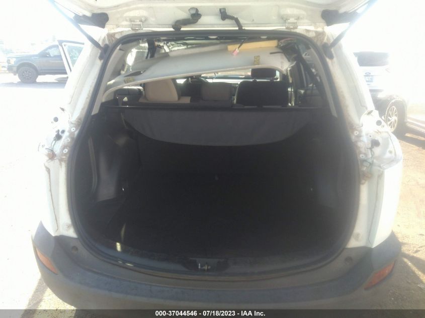 2015 TOYOTA RAV4 XLE - 2T3WFREV8FW141727