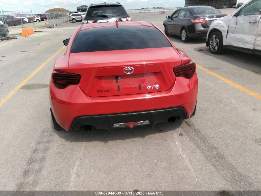 2015 TOYOTA FR-S JF1ZNAA1XF9708658