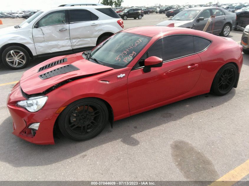 2015 TOYOTA FR-S JF1ZNAA1XF9708658