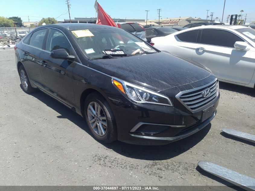 2017 HYUNDAI SONATA SE - 5NPE24AF9HH546482