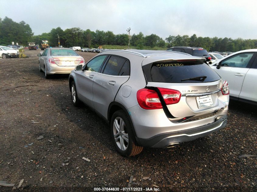 2018 MERCEDES-BENZ GLA GLA 250 - WDCTG4GB4JJ512535