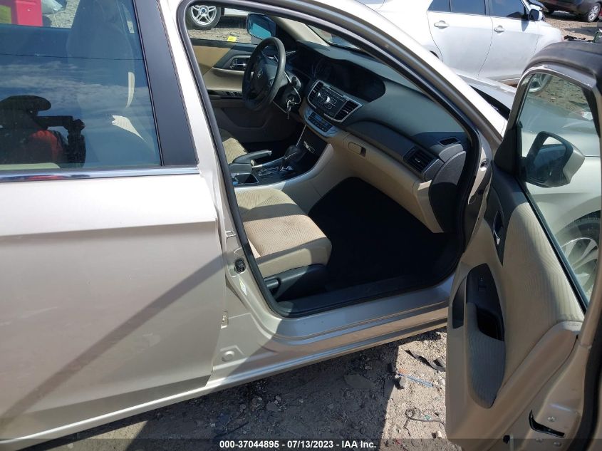 2015 HONDA ACCORD SEDAN LX - 1HGCR2F39FA081021