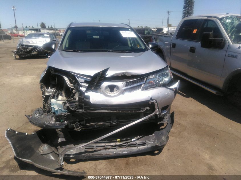 2014 TOYOTA RAV4 LE - JTMZFREV4EJ022552