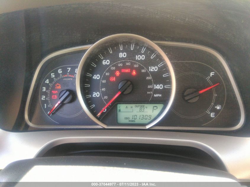 2014 TOYOTA RAV4 LE - JTMZFREV4EJ022552