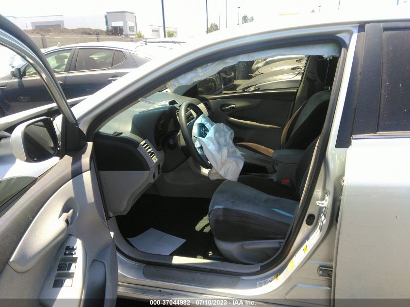 2013 TOYOTA COROLLA L/LE/S - 5YFBU4EE1DP146685