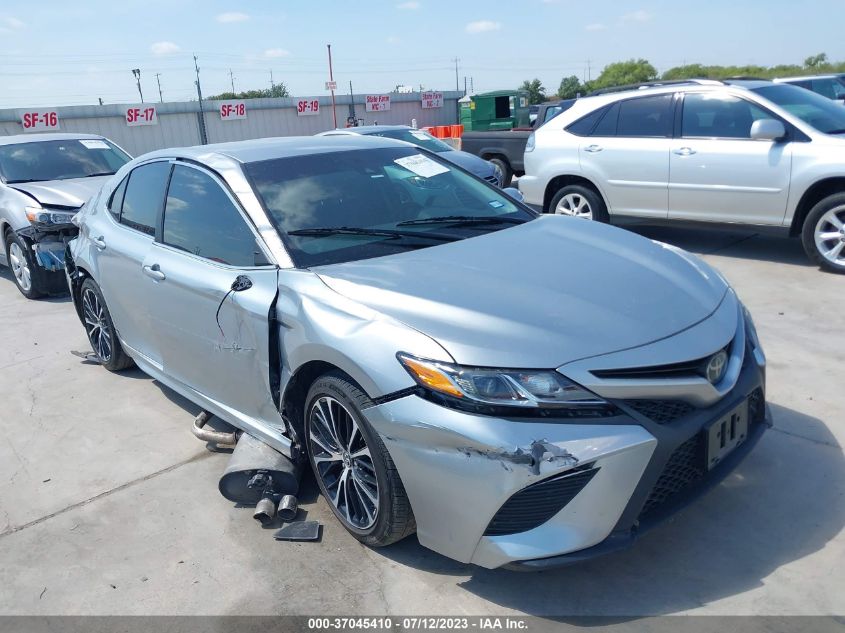 2018 TOYOTA CAMRY LE/SE/XLE/L - 4T1B11HK3JU672738