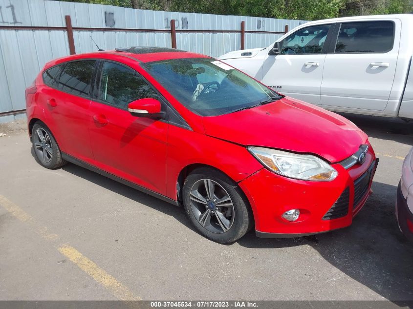 2014 FORD FOCUS SE - 1FADP3K26EL138375