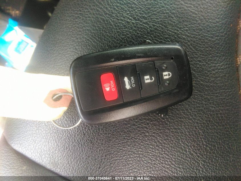 2018 TOYOTA CAMRY LE/SE/XLE/L - 4T1B11HK3JU663375