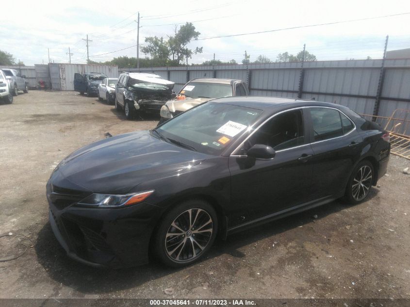2018 TOYOTA CAMRY LE/SE/XLE/L - 4T1B11HK3JU663375