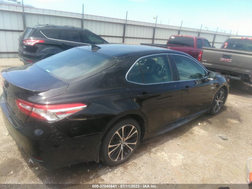 2018 TOYOTA CAMRY LE/SE/XLE/L - 4T1B11HK3JU663375