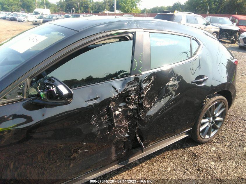 2021 MAZDA MAZDA3 HATCHBACK PREFERRED JM1BPBLL7M1339361