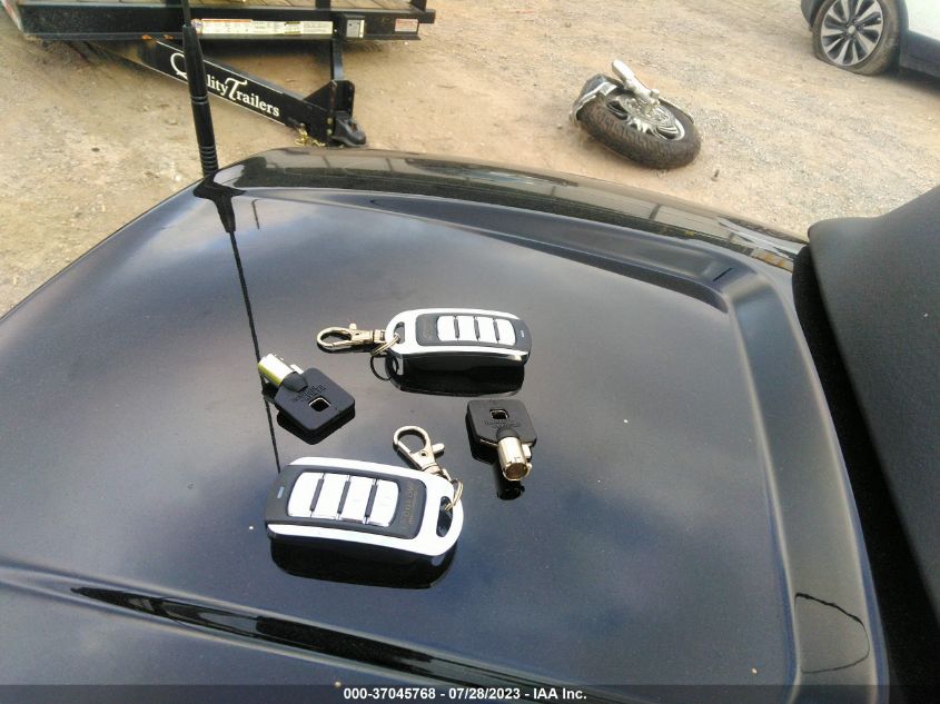 2023 HARLEY-DAVIDSON FLHTCUTG 1HD1MAF16PB854177