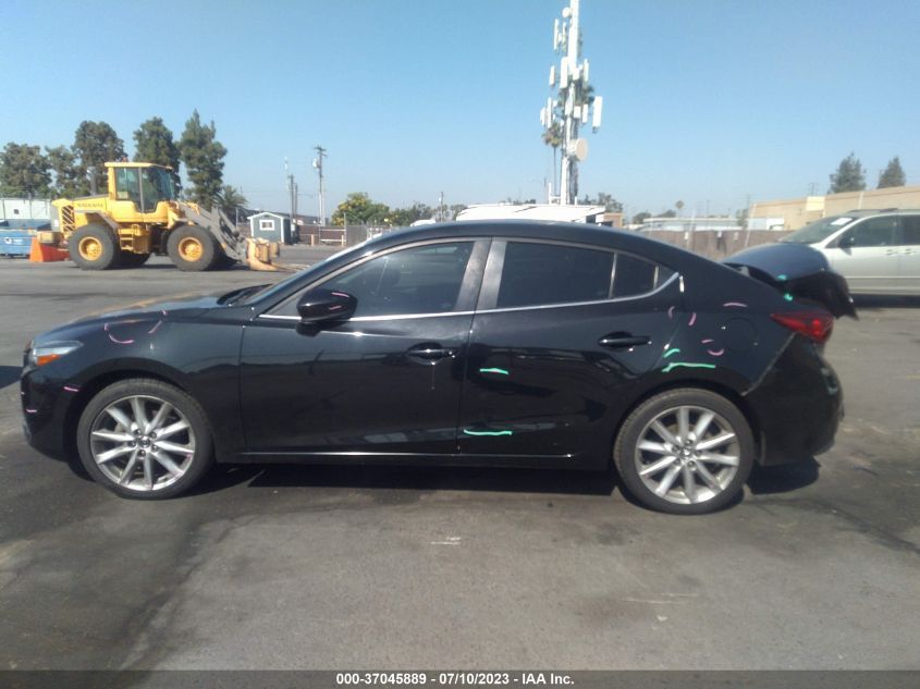 2017 MAZDA MAZDA3 4-DOOR GRAND TOURING - JM1BN1W34H1104238