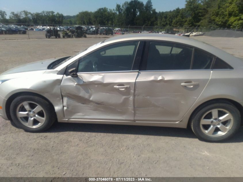 2014 CHEVROLET CRUZE 1LT - 1G1PC5SB9E7357489