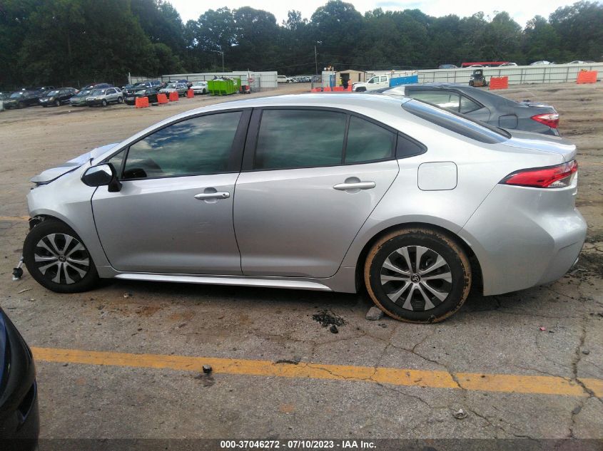 2022 TOYOTA COROLLA HYBRID LE - JTDEAMDE7N3002463