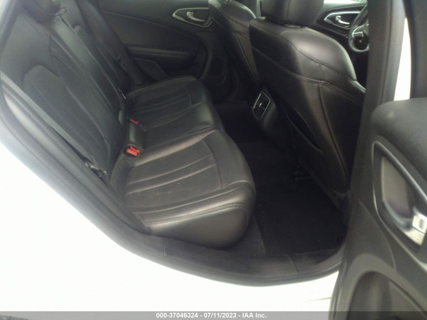 2015 CHRYSLER 200 C - 1C3CCCCB5FN501159