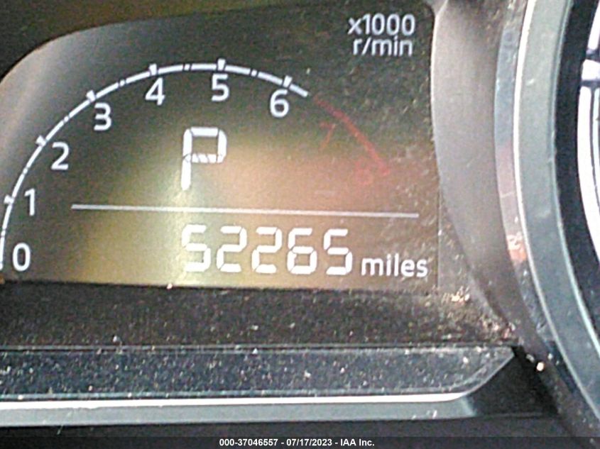 2019 TOYOTA YARIS SEDAN XLE 3MYDLBYV3KY510986