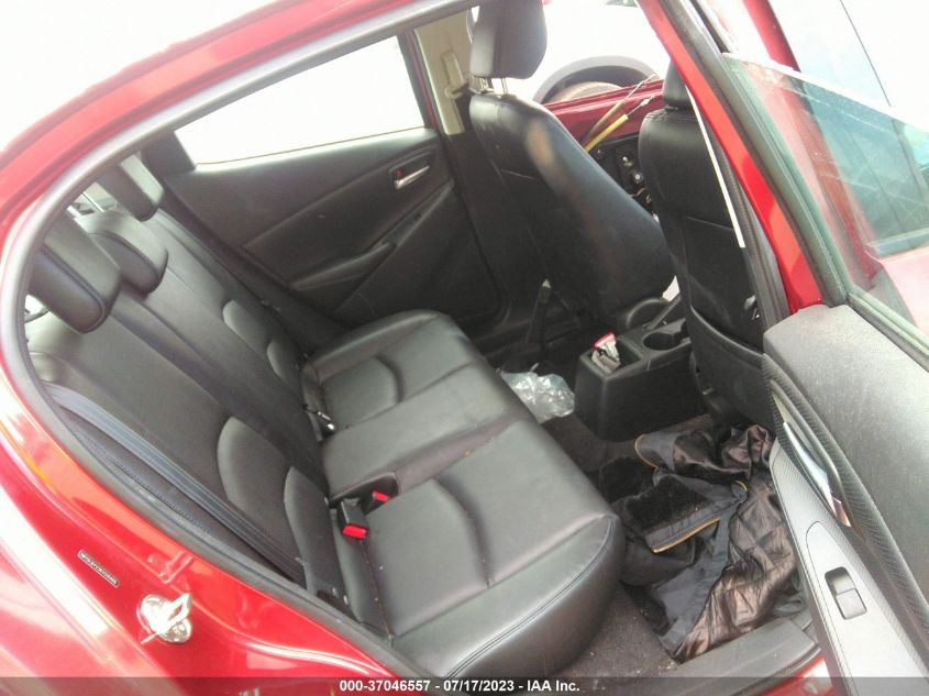 2019 TOYOTA YARIS SEDAN XLE 3MYDLBYV3KY510986