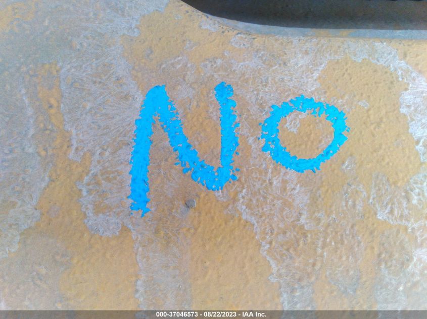 2014 MERCEDES-BENZ E 350 WDDHF5KB1EA796357