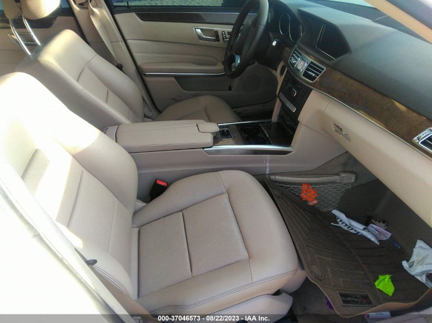 2014 MERCEDES-BENZ E 350 WDDHF5KB1EA796357
