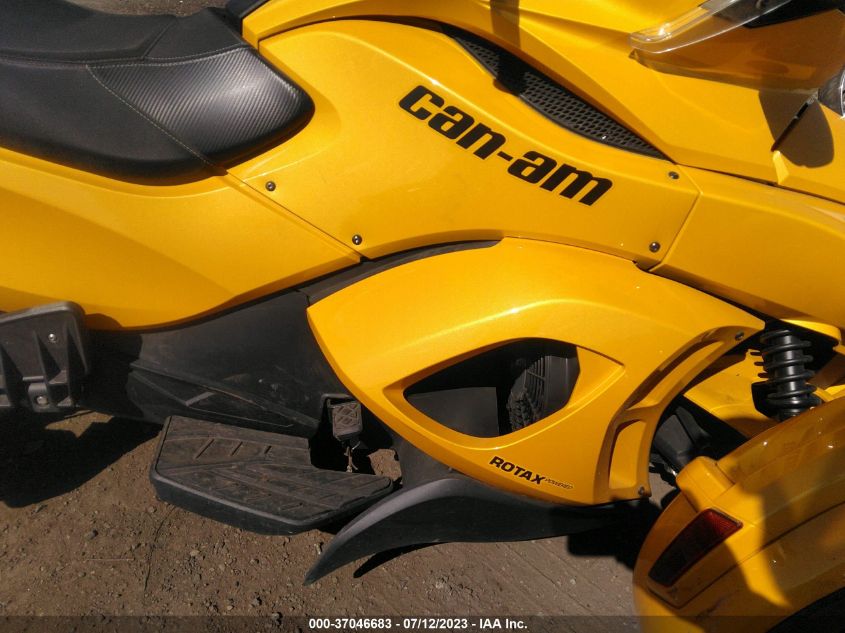 2013 CAN-AM SPYDER ROADSTER ST/STS/ST LIMITED 2BXNCBC18DV000313