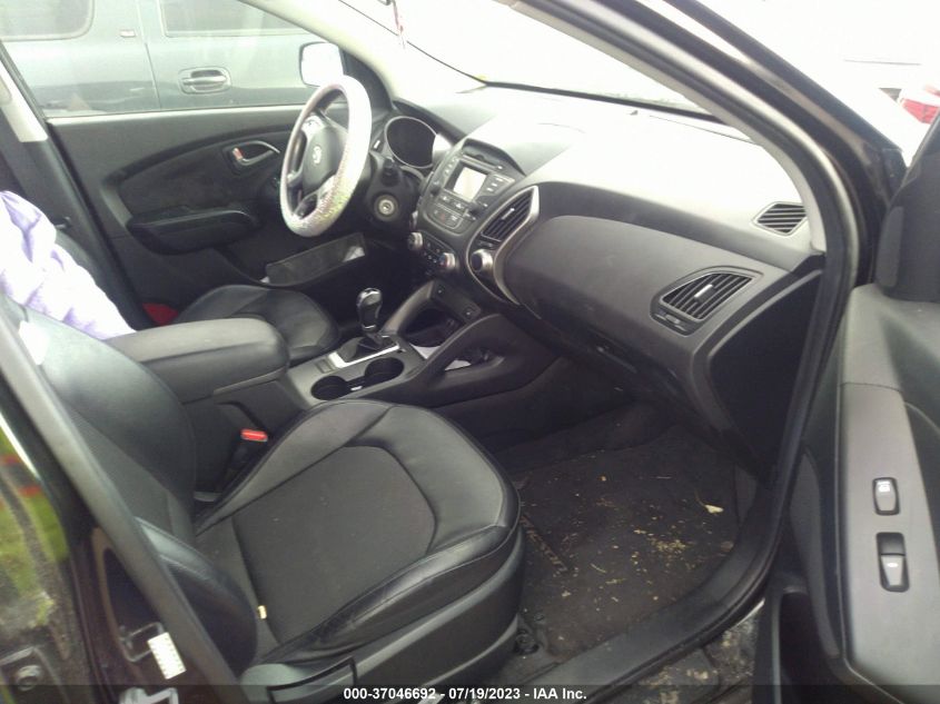 2015 HYUNDAI TUCSON LIMITED/SE - KM8JUCAG0FU059231