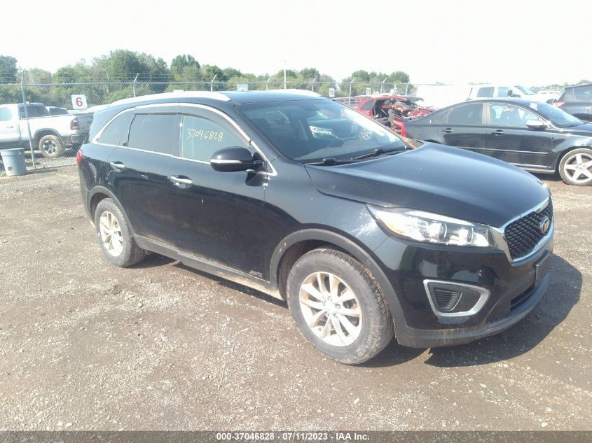 2016 KIA SORENTO LX - 5XYPGDA33GG043021