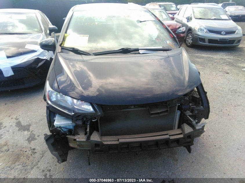 VIN 3HGGK5H40JM719424 2018 HONDA FIT LX
