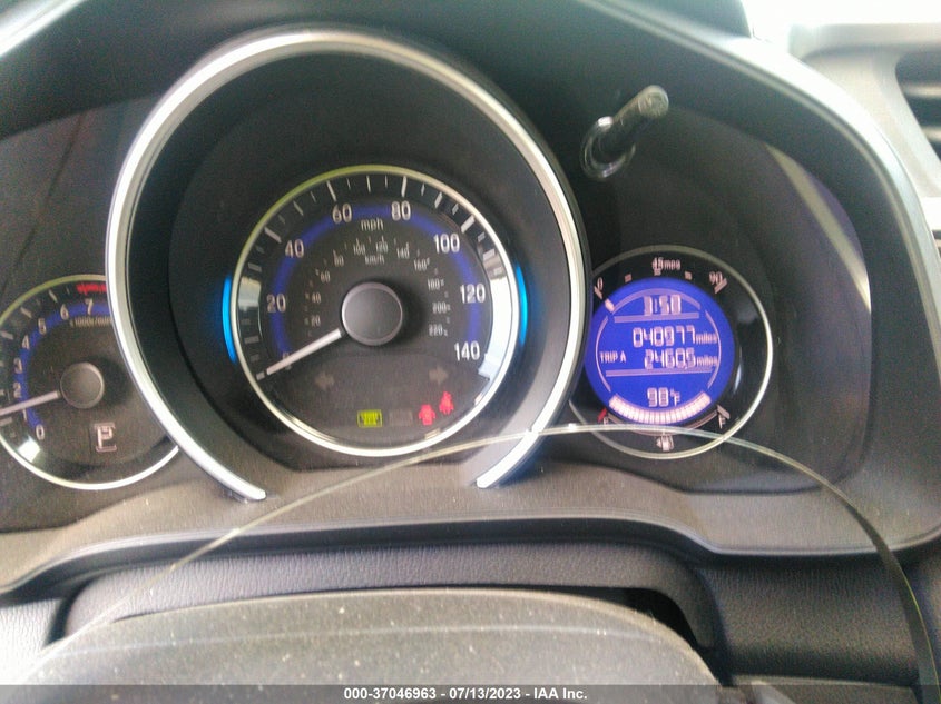 VIN 3HGGK5H40JM719424 2018 HONDA FIT LX