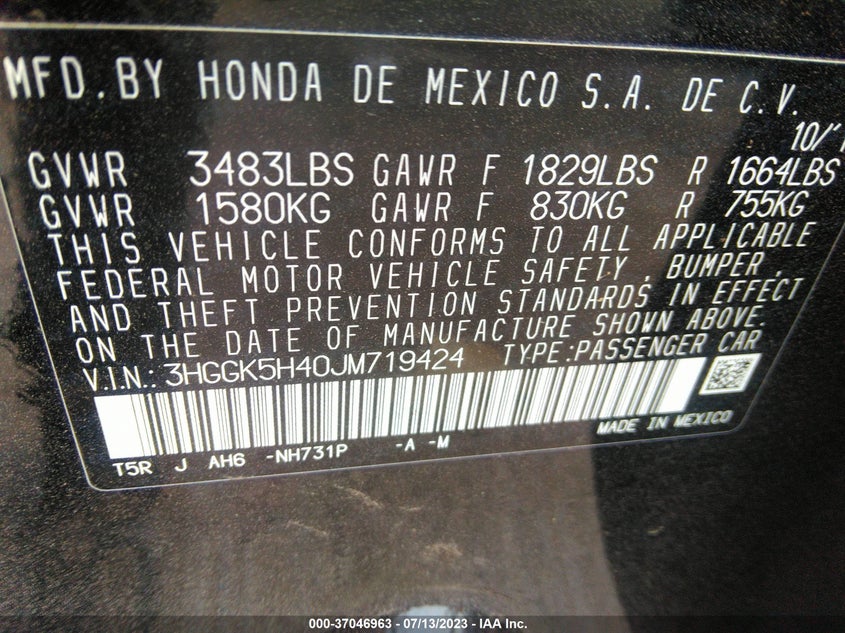VIN 3HGGK5H40JM719424 2018 HONDA FIT LX