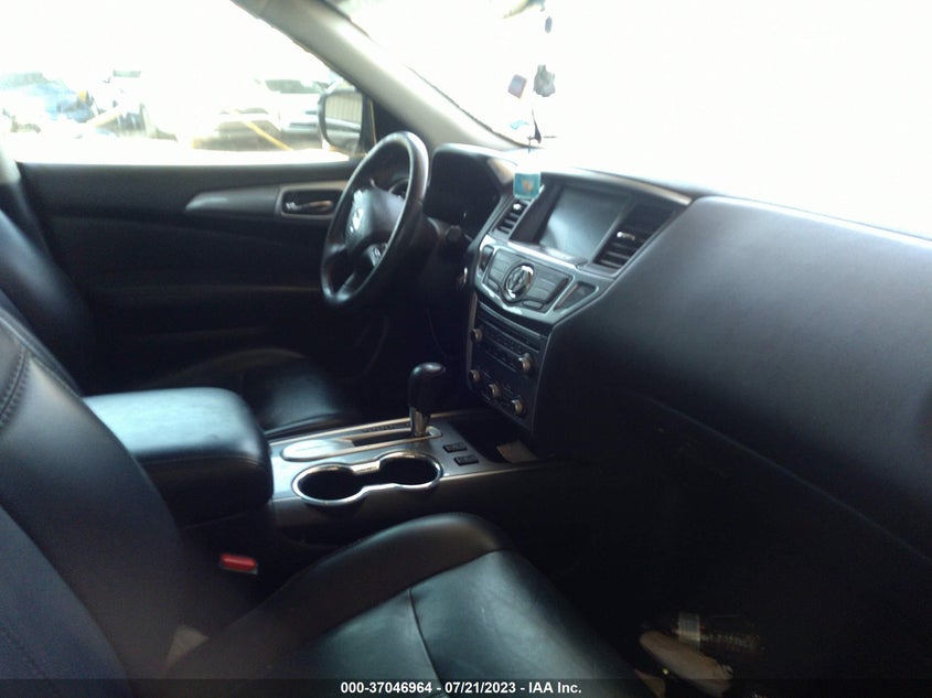 VIN 5N1DR2MN5HC620440 2017 NISSAN PATHFINDER SL