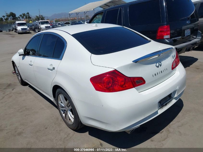 2015 INFINITI Q40 JN1CV6AP6FM503548
