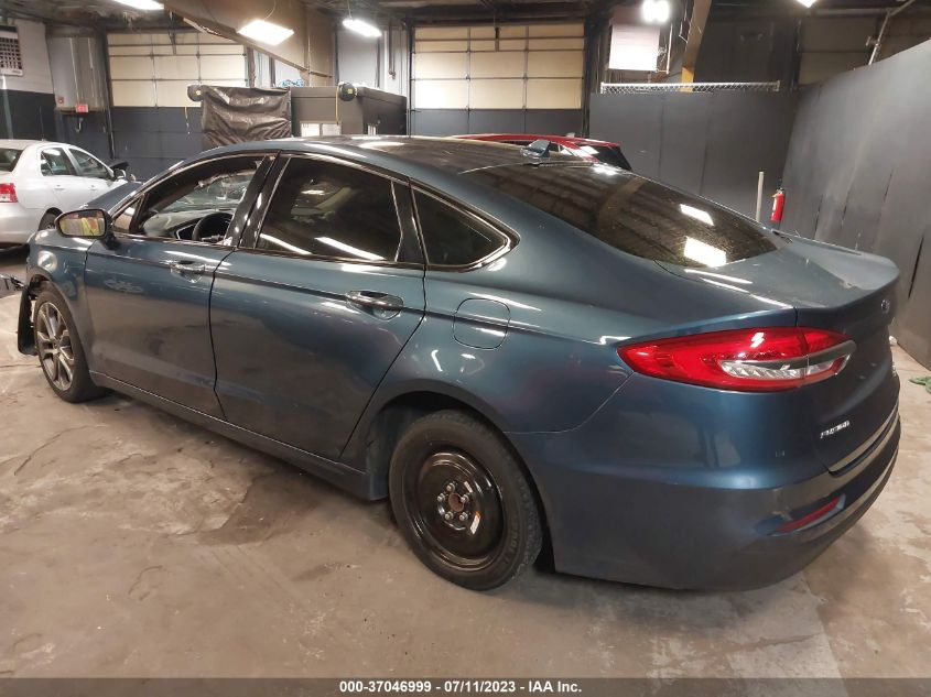 3FA6P0CD2KR254547 Ford Fusion SEL 3