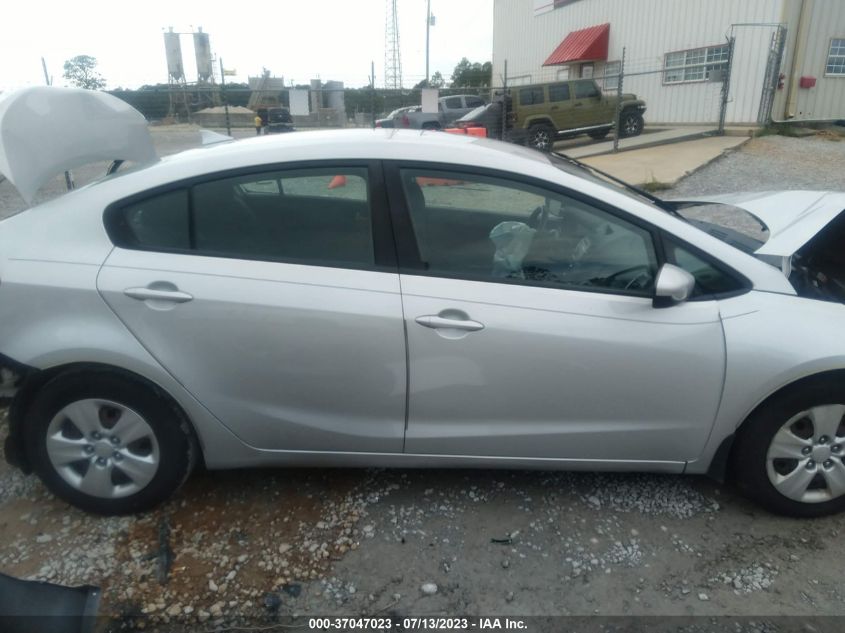 2017 KIA FORTE LX - 3KPFK4A72HE115063