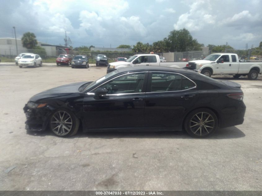 2022 TOYOTA CAMRY SE - 4T1G11AK6NU661612