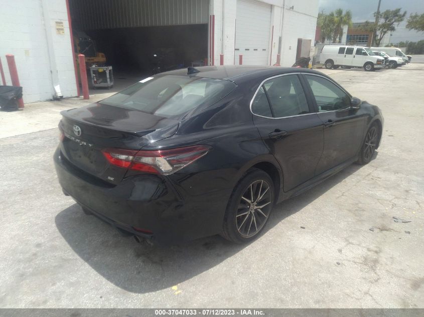 2022 TOYOTA CAMRY SE - 4T1G11AK6NU661612