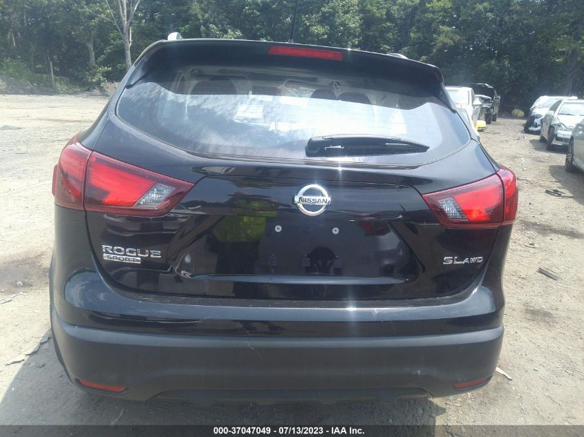 2017 NISSAN ROGUE SPORT SL - JN1BJ1CR8HW143134