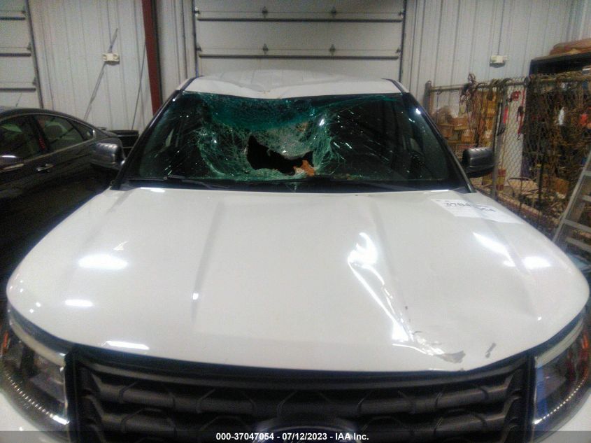 2016 FORD UTILITY POLICE 1FM5K8AR9GGA01625