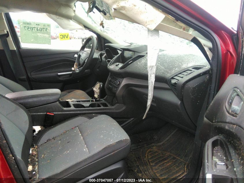 2019 FORD ESCAPE SE - 1FMCU9GD5KUA13848