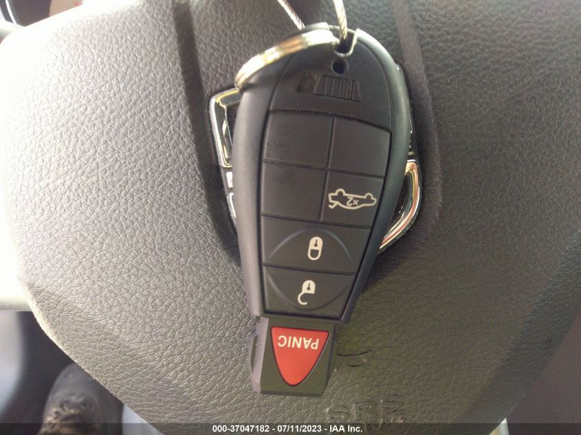 2013 DODGE CHALLENGER SXT - 2C3CDYAG9DH540450