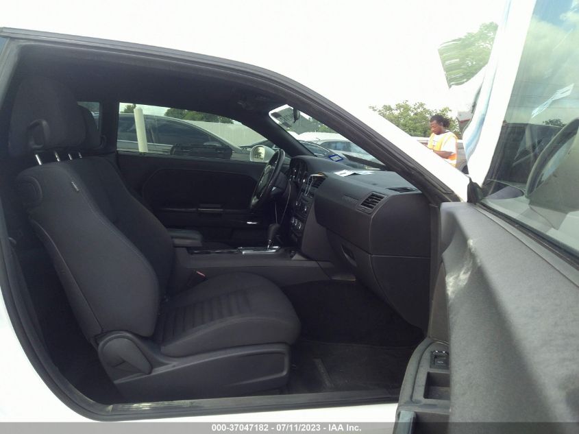 2013 DODGE CHALLENGER SXT - 2C3CDYAG9DH540450